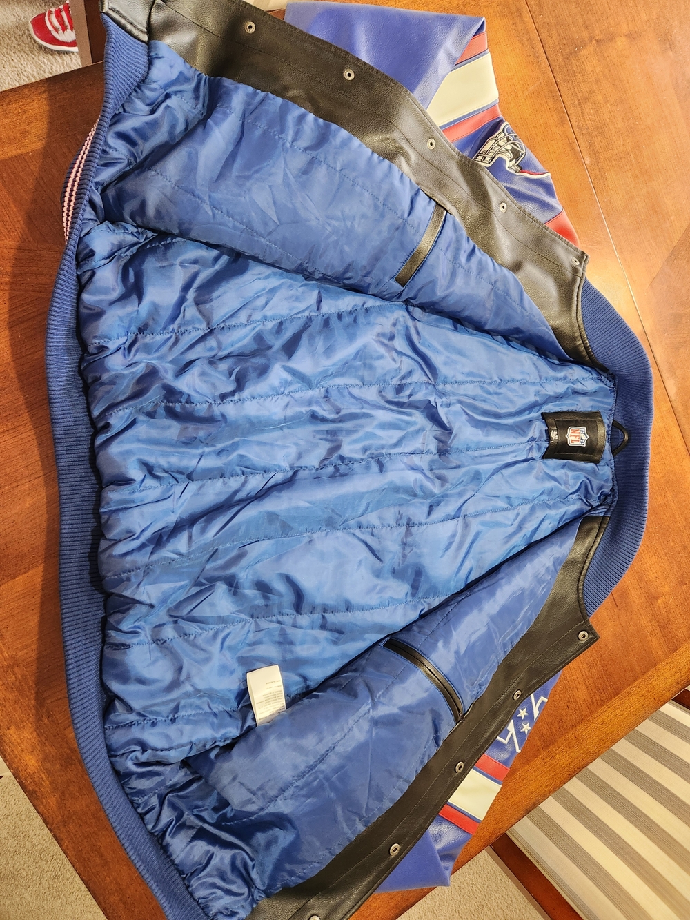 New NFL New York Giants Black, Blue & Red Varsity Jacket Men XL - Picture 4 of 5